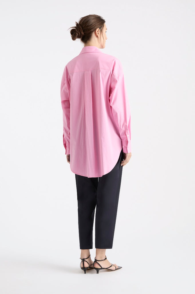 relaxed-pocket-shirt-in-petal-mela-purdie-back-view_1200x