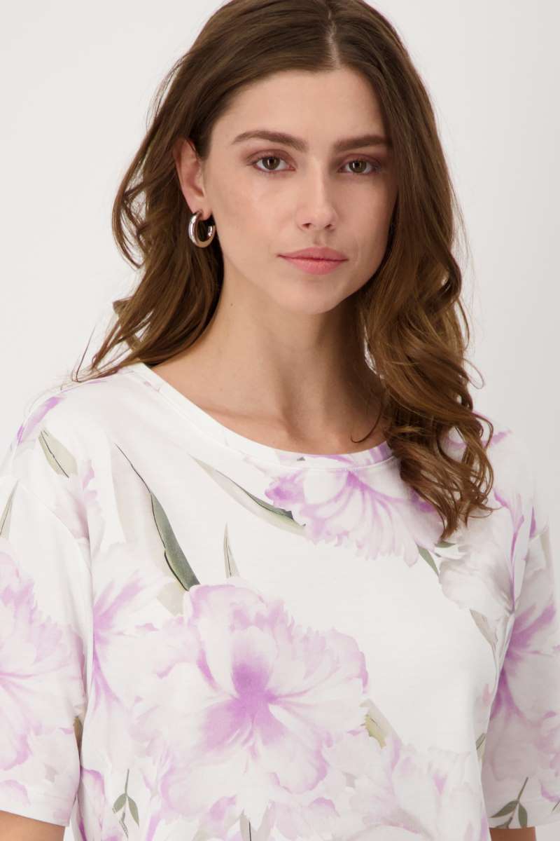 round-neck-t-shirt-in-lavender-rose-pattern-monari-front-view_1200x