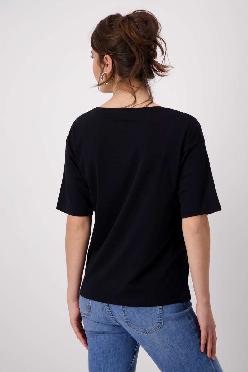 round-neck-t-shirt-in-black-monari-back-view_1200x