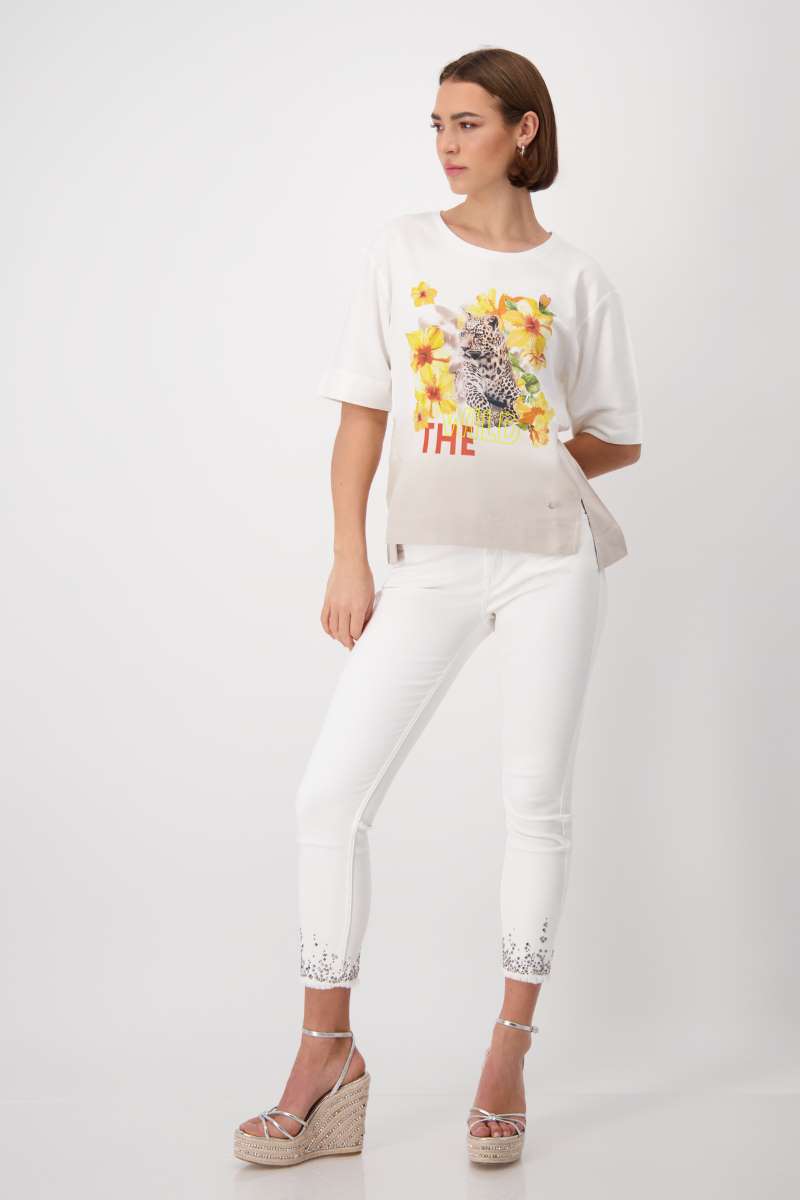 round-neck-t-shirt-in-off-white-monari-front-view_1200x