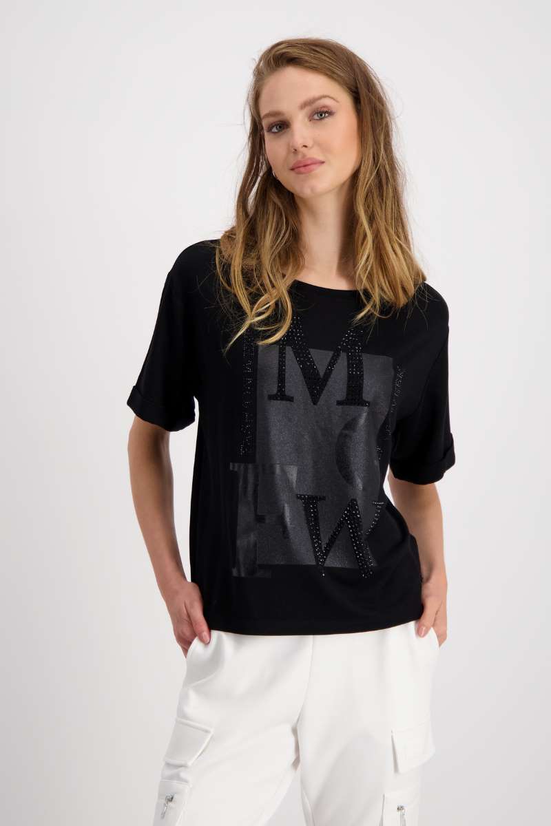 round-neck-t-shirt-in-black-monari-front-view_1200x