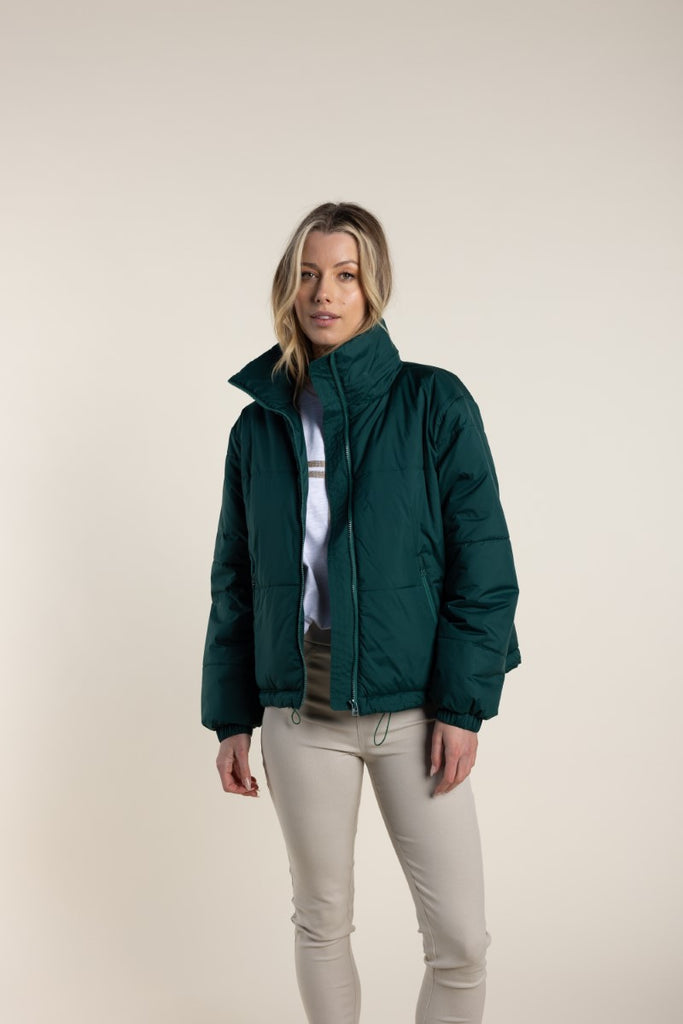short-puffer-w-hood-in-forest-two-ts-front-view_1200x