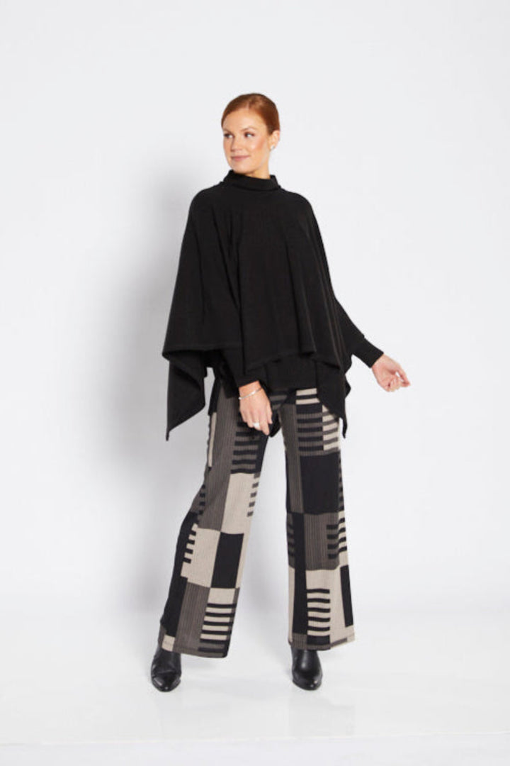 Rib Knit in Black and Oatmeal TOPPA by Philosophy