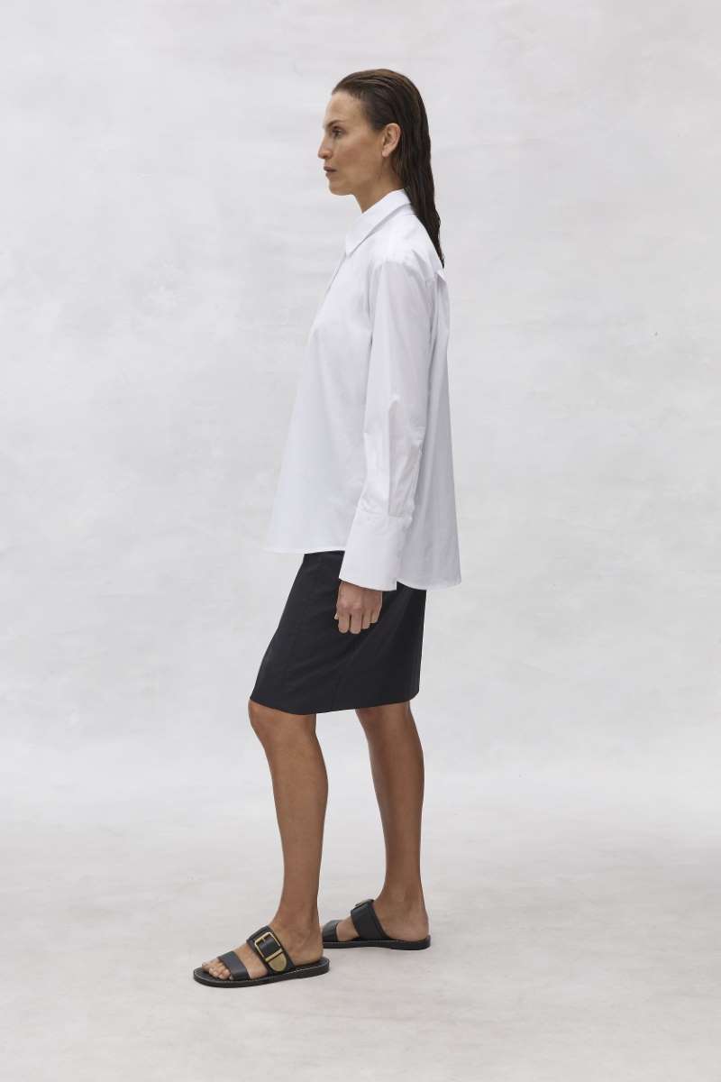 smooth-shirt-in-french-navy-mela-purdie-side-view_1200x