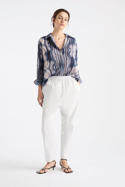 soft-shirt-in-canyon-mela-purdie-front-view_1200x