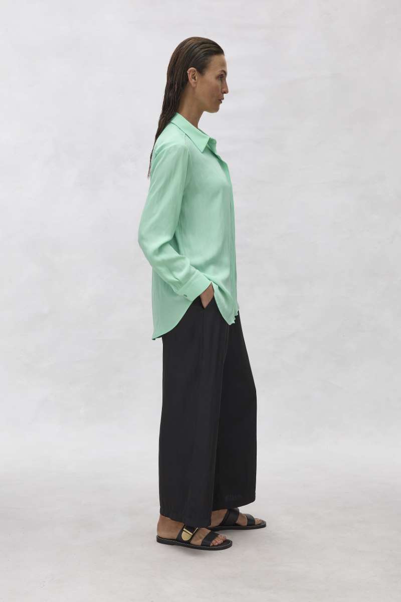 soft-shirt-in-jasper-mela-purdie-side-view_1200x