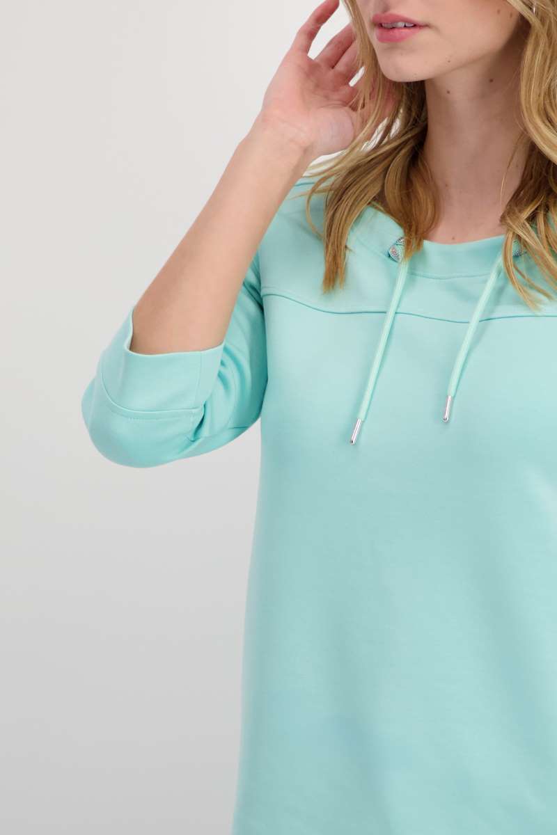 stand-up-collar-top-in-bright-mint-monari-front-view_1200x