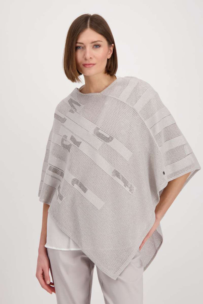 sweater-poncho-lurex-in-bambus-monari-front-view_1200x