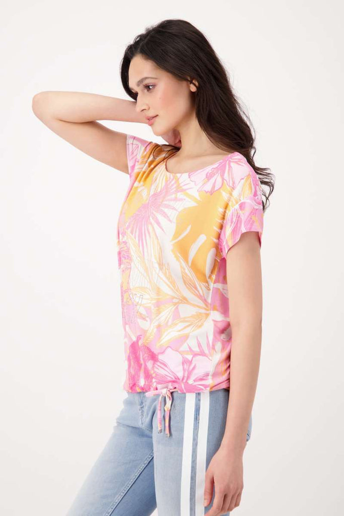 t-shirt-flower-all-over-in-hibiscus-pattern-monari-side-view_1200x