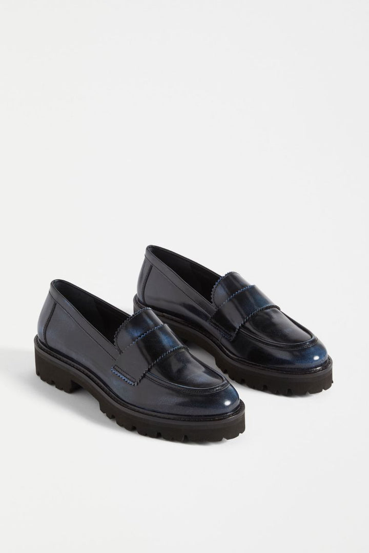ELK Tirstta Platform Loafer by Elk the Label in Black Green / 38