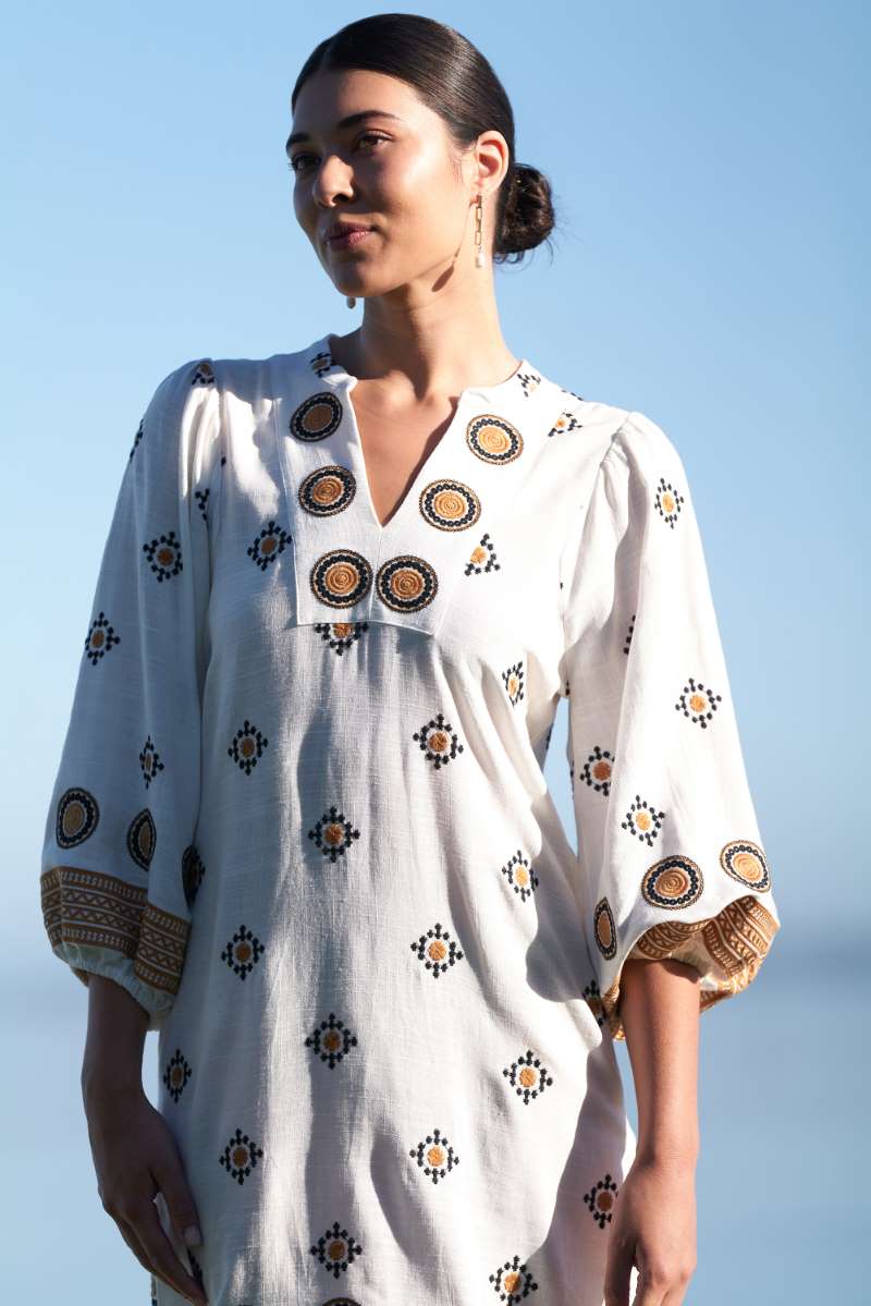 well-crafted-dress-in-embroidered-linen-foil-front-view_1200x