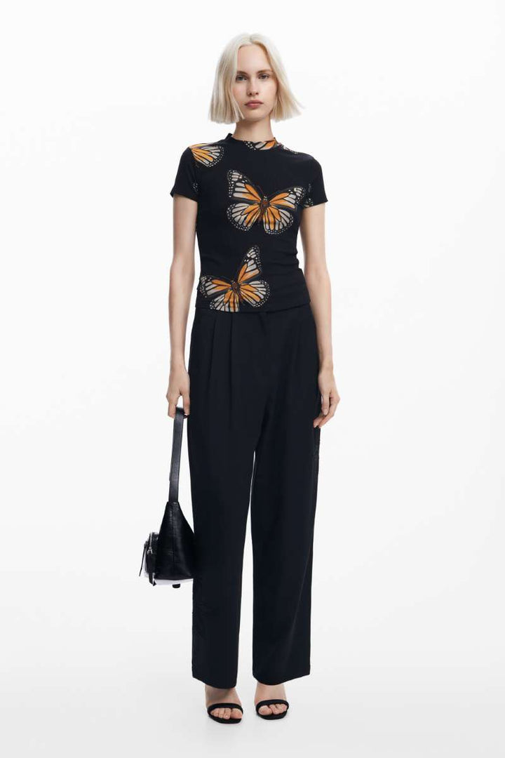 Women Knit T-Shirt Croise Short Sleeve in Black 24WWTK55 by Desigual