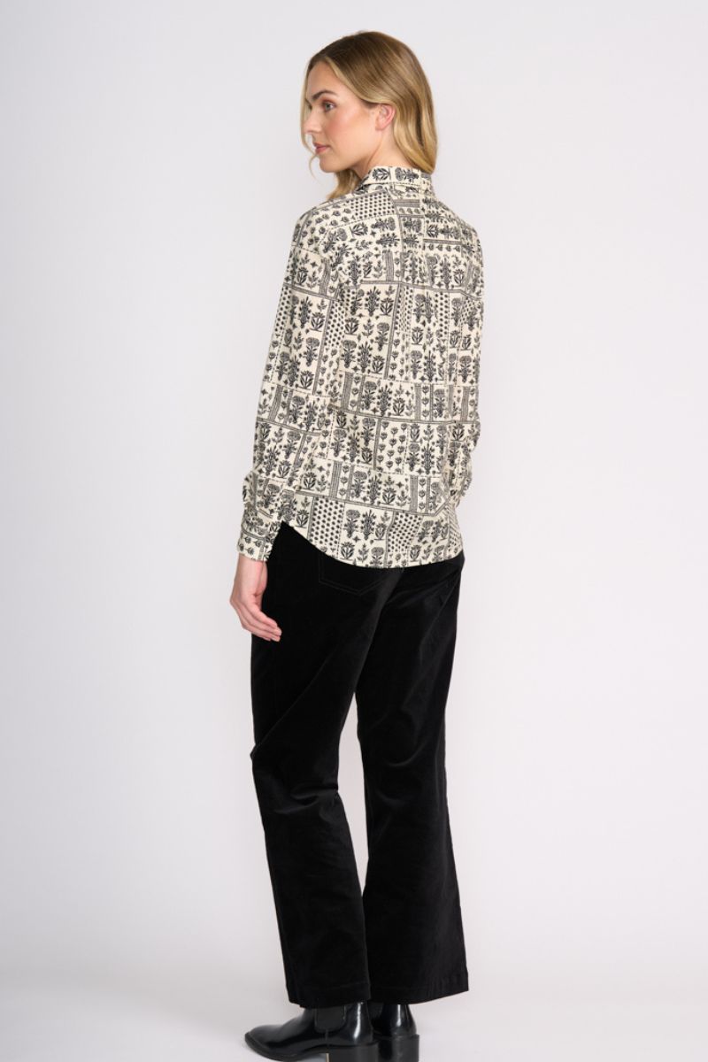 Woman wearing Woodblock All Class Shirt by FOIL FO7043 back view