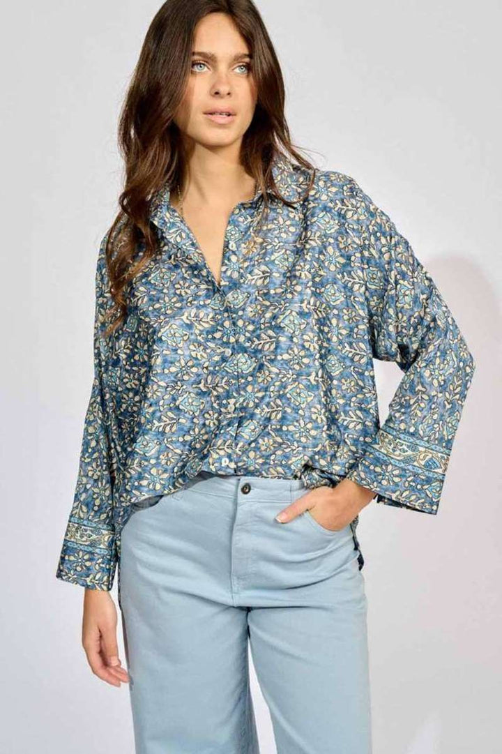 woven-blouse-in-matera-lauren-vidal-front-view_1200x