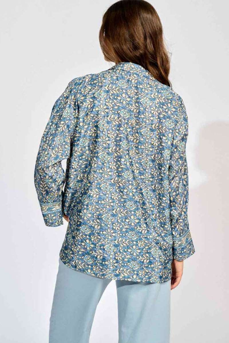 woven-blouse-in-matera-lauren-vidal-back-view_1200x