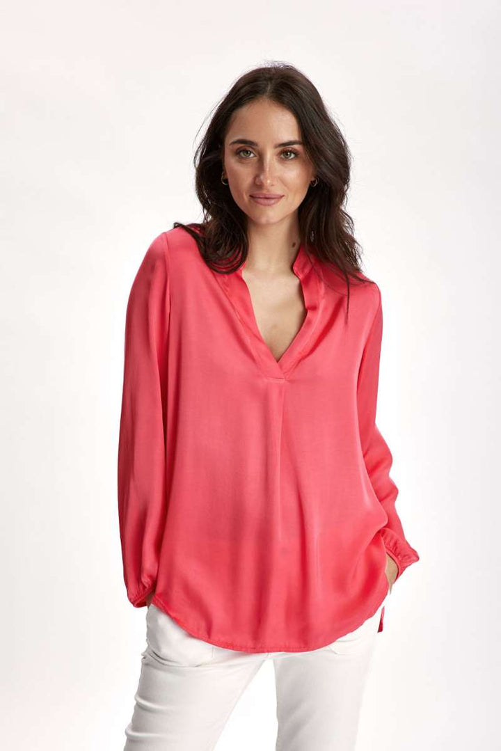 woven-blouse-in-rose-fluo-lauren-vidal-front-view_1200x