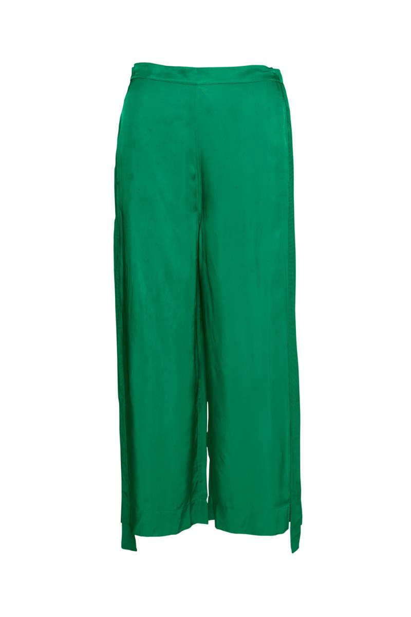 yvette-pant-in-jade-60094tw-lounge-the-label-front-view_1200x