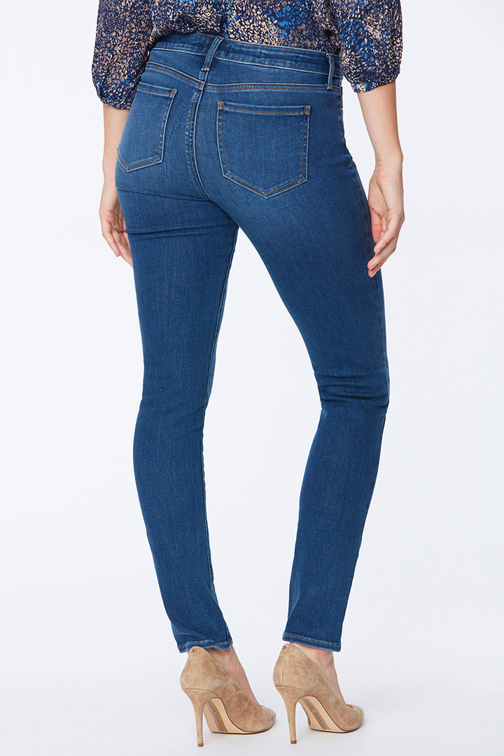 LAST 1 Size US0-AU 6 Alina Skinny Jeans in Presidio by NYDJ