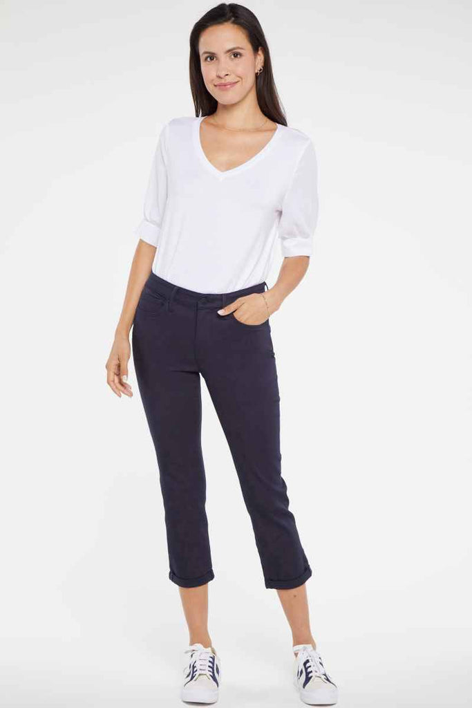 chloe-skinny-capri-jeans-with-roll-cuffs-in-rinse-nydj-front-view_1200x