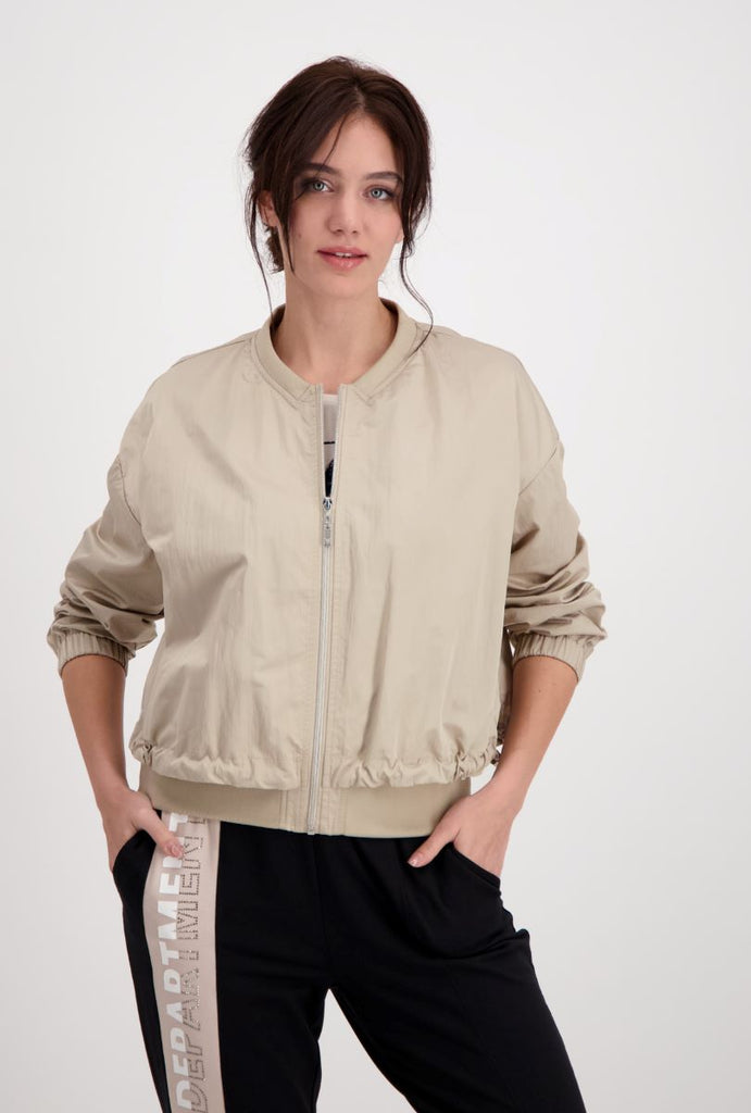    jacket-nylon-in-sandstone-monari-front-view_1200x