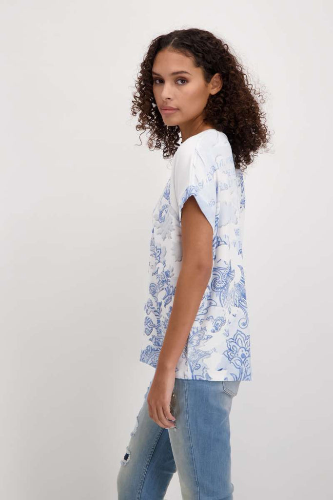 paisley-allover-t-shirt-in-heaven-pattern-monari-side-view_1200x