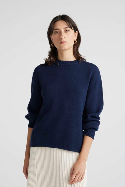 relaxed-fit-jumper-in-navy-toorallie-front-view_1200x