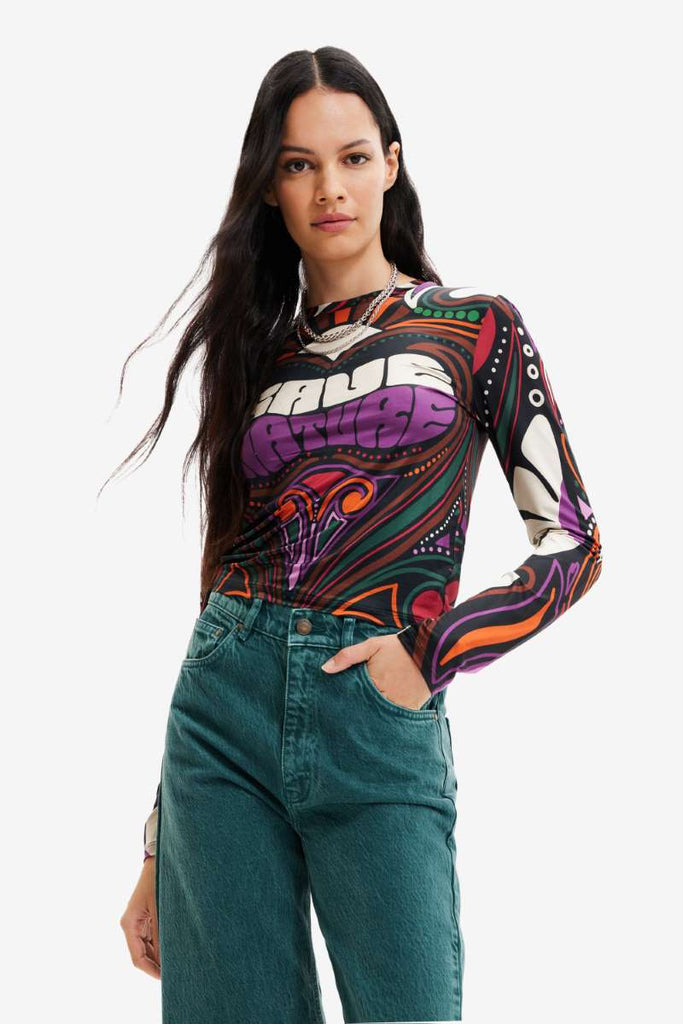 save-nature-t-shirt-in-black-desigual-front-view_1200x