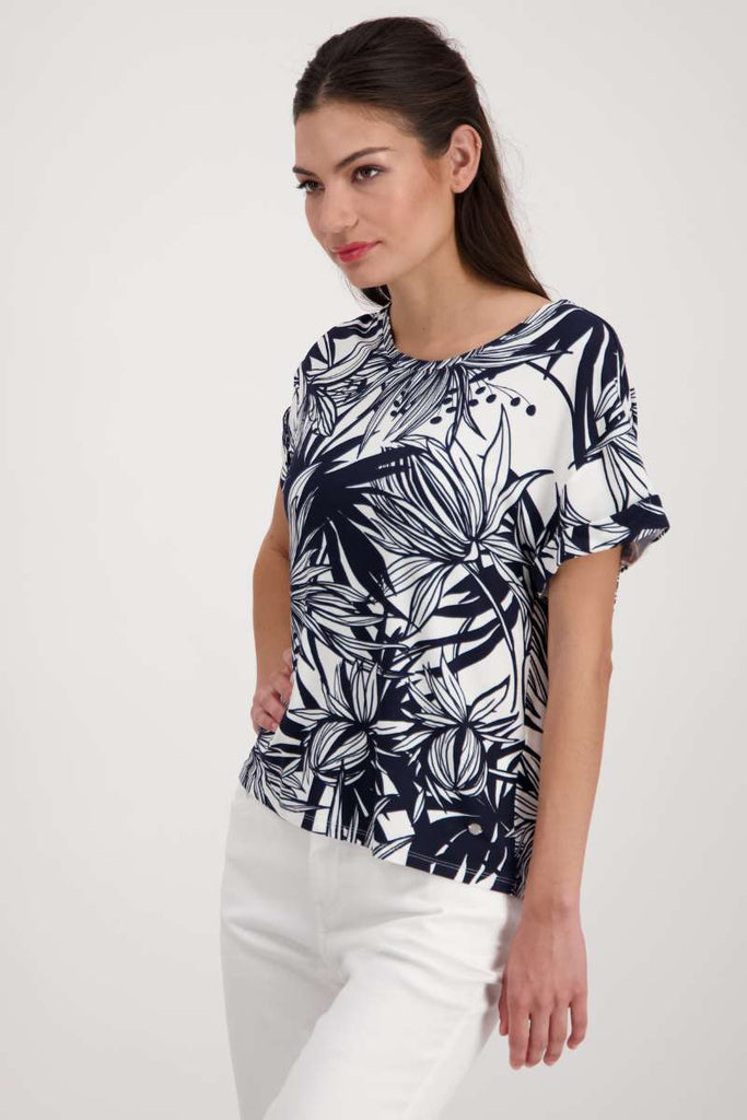t-shirt-with-leaves-print-in-marine-pattern-monari-front-view_1200x