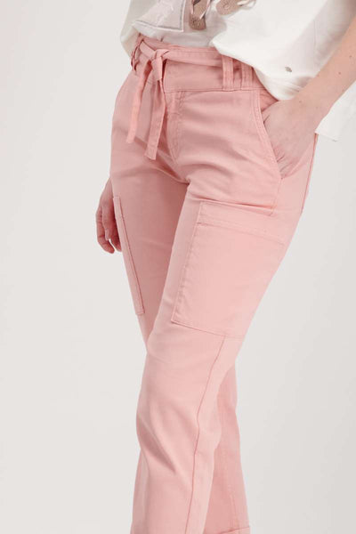       trousers-piqu-cargo-short-in-blush-monari-front-view_1200x