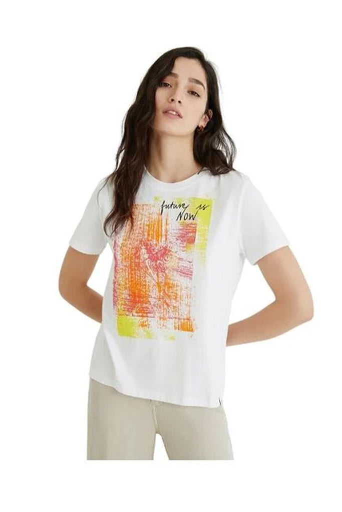 Desigual-Women's-Short-Sleeve-T-Shirt-Blanco-21SWTKDI-Full View_1200px
